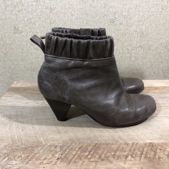 you by crocs leather boots